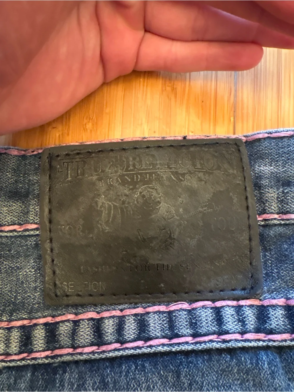 True Religion Men’s Denim Shorts Size 36 Distressed Ripped Pink Stitch Horseshoe